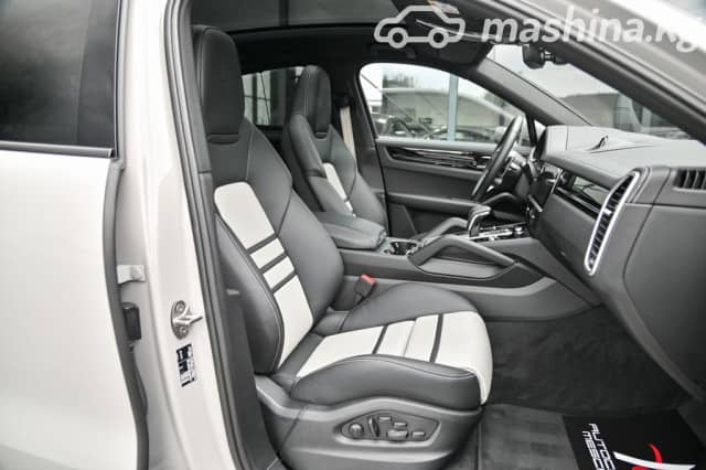 Porsche Cayenne III Coupé 3.0 AT 4WD