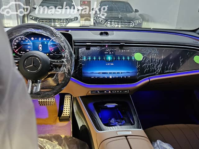 Mercedes-Benz E-Класс VI (W214, S214) 300 2.0 AT 4WD