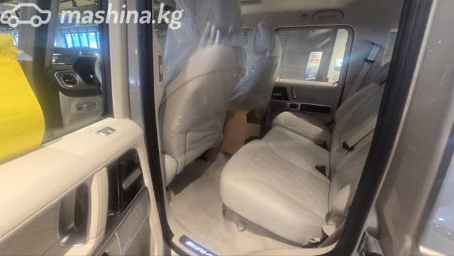 Mercedes-Benz G-Класс AMG II (W465) Рестайлинг 63 AMG 4.0 AT 4WD