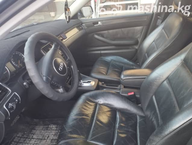 Audi A6 II (C5) Рестайлинг 2.4 CVT