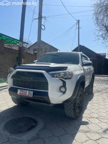 Toyota 4Runner V Рестайлинг 4.0 AT 4WD