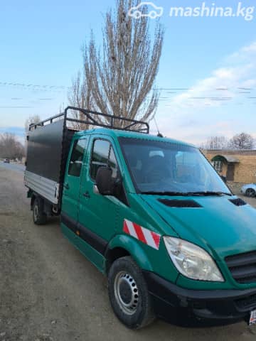 Mercedes-Benz Бортовой (4х2)