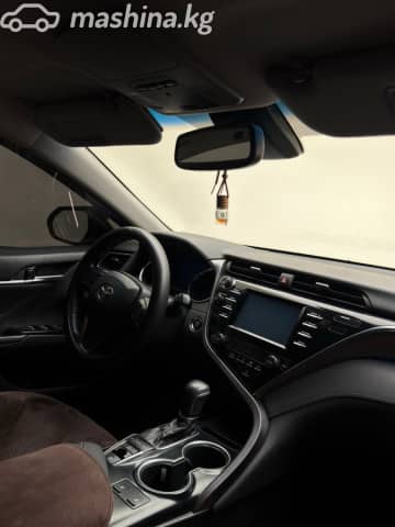 Toyota Camry VIII (XV70) 2.5 AT