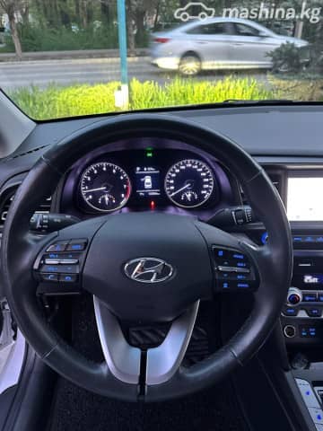 Hyundai Avante VI Рестайлинг 1.6 CVT