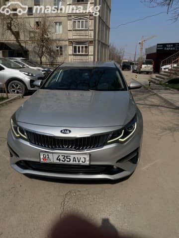 Kia K5 II 2.0 AT