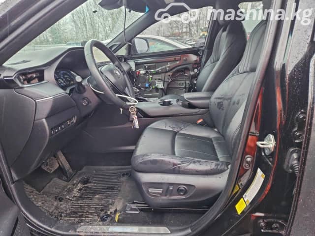 Toyota Venza II 2.5hyb CVT 4WD