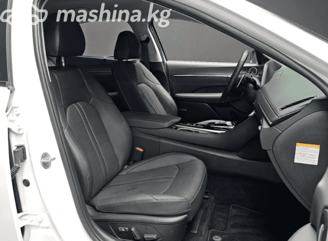 Hyundai Sonata VIII (DN8) 2.0hyb AT
