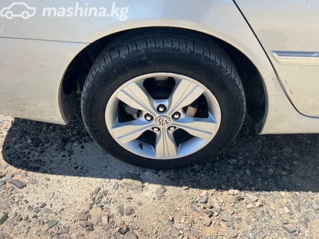 Toyota Mark II IX (X110) 2.5 AT