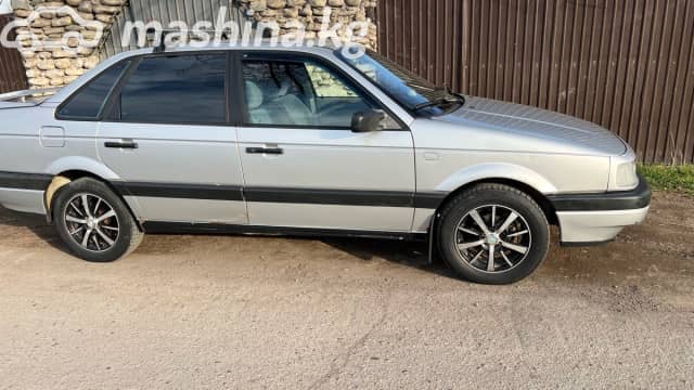 Volkswagen Passat B3 2.0 MT