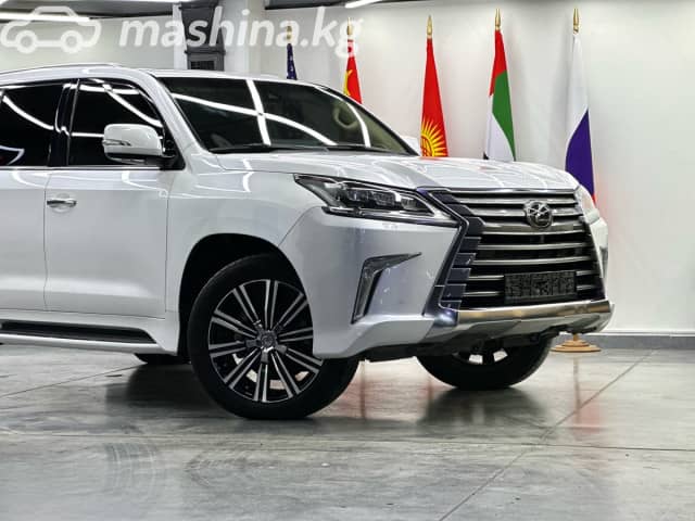 Lexus LX III Рестайлинг 2 570 5.7 AT 4WD
