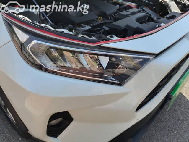 Toyota RAV4 V (XA50) 2.5 AT 4WD