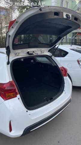 Toyota Auris II 1.8hyb CVT