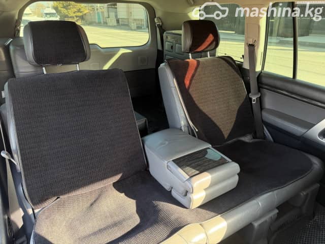 Toyota Land Cruiser 200 Series 4.7 AT 4WD