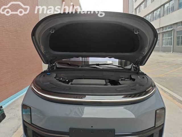 LiXiang L7 Рестайлинг 1.5hyb AT 4WD