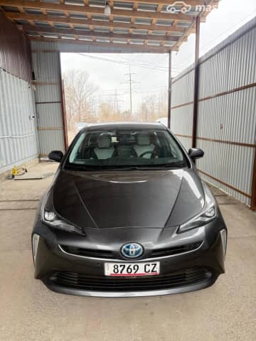 Toyota Prius IV Рестайлинг (XW50) 1.8hyb AT