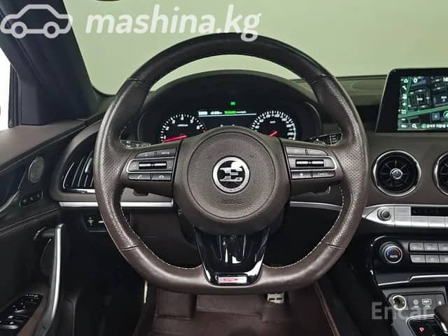 Kia Stinger I 3.3 AT