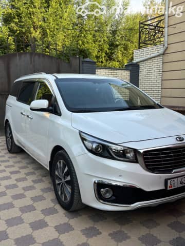 Kia Carnival III 2.2d AT