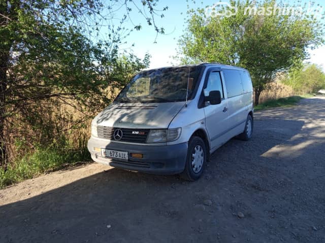 Mercedes-Benz Vito I (W638) 110 CDI L1 2.2d MT