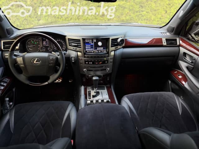 Lexus LX III Рестайлинг 570 5.7 AT 4WD