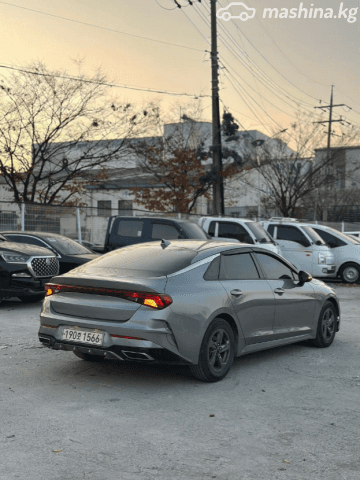 Kia K5 III LPi 2.0 AT