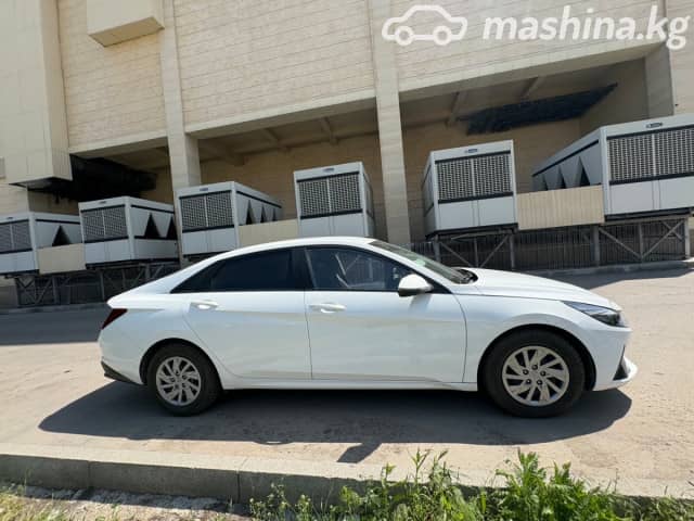 Hyundai Avante VII