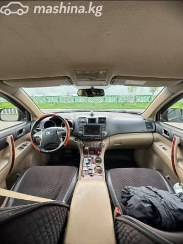 Toyota Highlander II (U40) Рестайлинг 3.5 AT 4WD