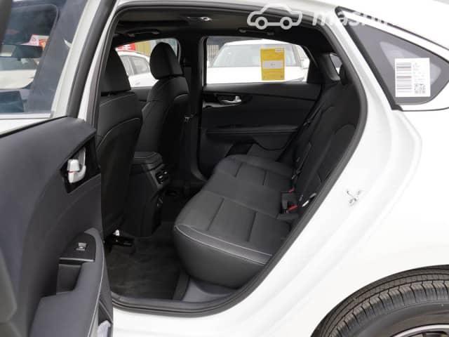 Kia K3 II China Market Рестайлинг 1.4 AMT