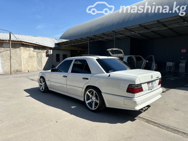Mercedes-Benz E-Класс I (W124) 320 3.2 AT