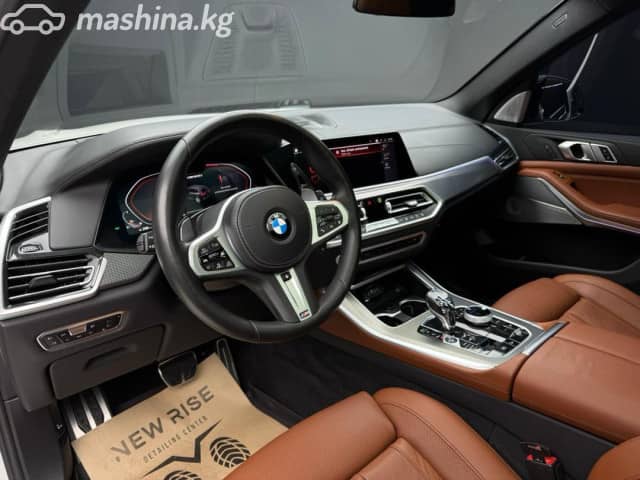 BMW X5 IV (G05/G18) M50i 4.4 AT 4WD