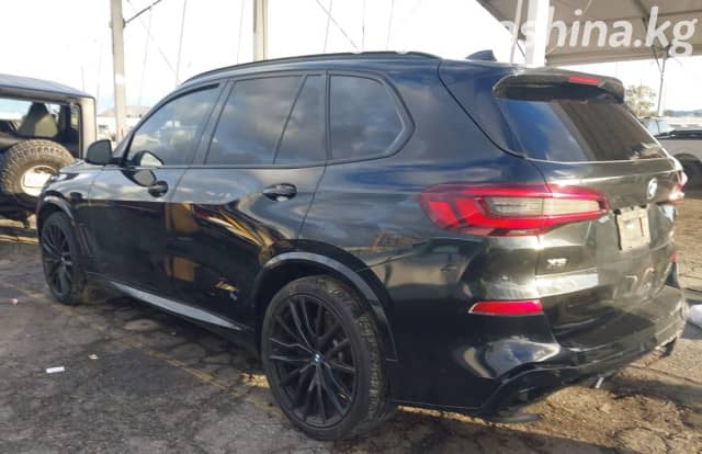 BMW X5 IV (G05/G18) M50i 4.4 AT 4WD