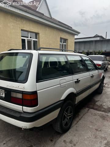 Volkswagen Passat B3 1.8 MT