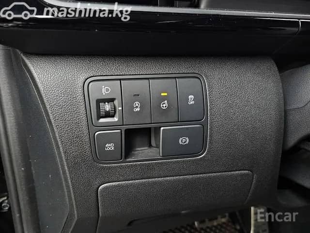 Hyundai Staria 2.2d AT 4WD