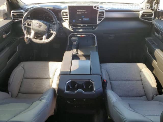 Toyota Sequoia III 3.5hyb AT 4WD