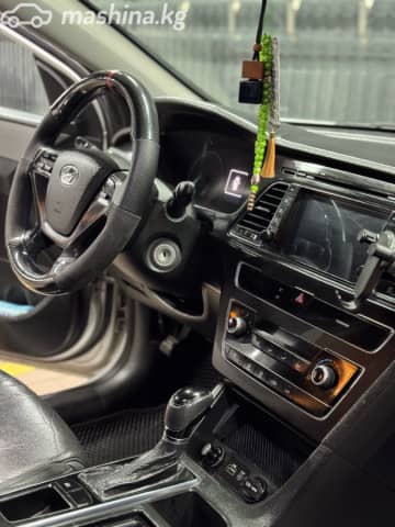 Hyundai Sonata VII (LF) LPi 2.0 AT