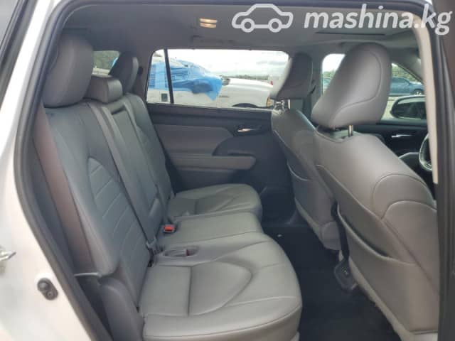 Toyota Highlander IV (U70) 2.5hyb AT 4WD