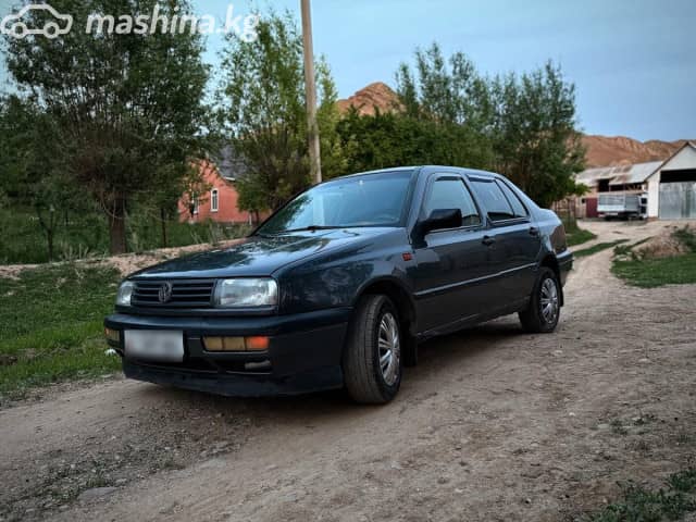 Volkswagen Vento 1.8 MT