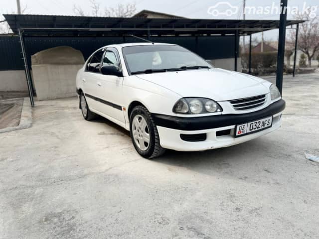 Toyota Avensis I 1.6 MT