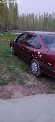 Opel Vectra A 1.6 MT