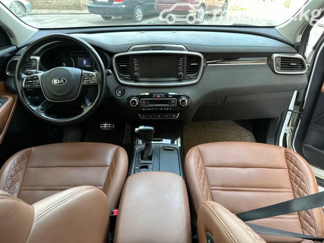 Kia Sorento III Prime Рестайлинг 2.2d AT
