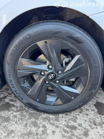 Hyundai Avante VII 1.6hyb AMT