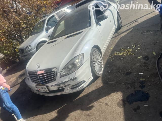 Mercedes-Benz S-Класс V (W221) 550 Long 5.5 AT