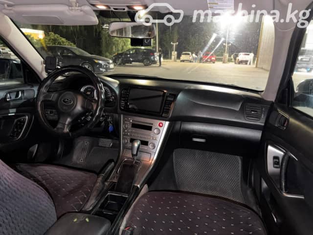 Subaru Legacy IV 2.5 AT 4WD
