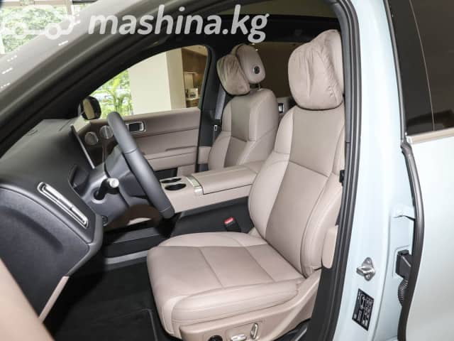 LiXiang L6 1.5hyb AT 4WD