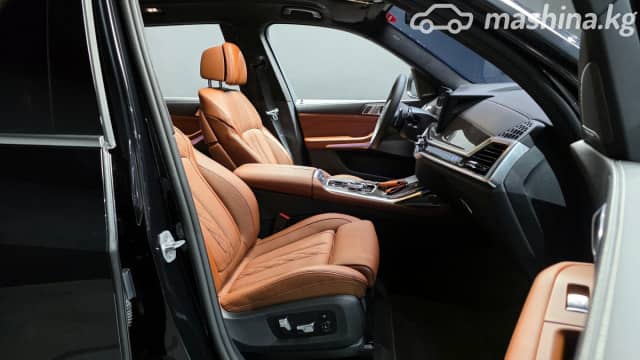 BMW X7 I (G07) Рестайлинг 40i 3.0 AT 4WD