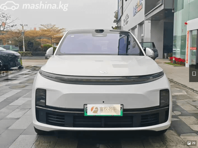 LiXiang L7 Рестайлинг 1.5hyb AT 4WD