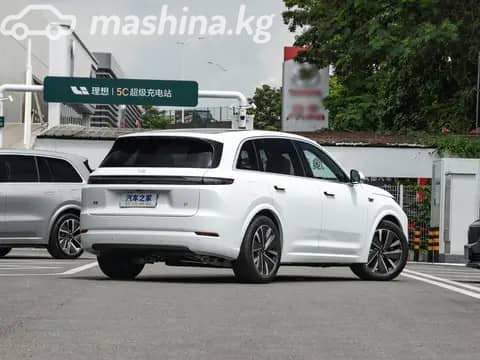 LiXiang L7 Рестайлинг 1.5hyb AT 4WD