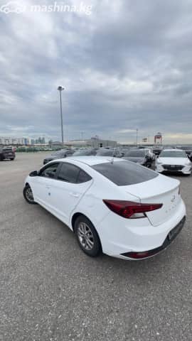 Hyundai Avante VI Рестайлинг 1.6 CVT
