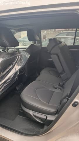 Toyota Highlander IV (U70) 2.0 AT 4WD