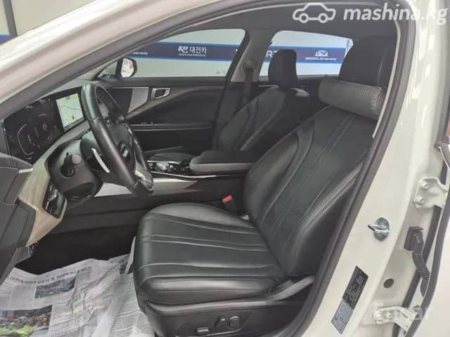 Kia K8 3.5 AT