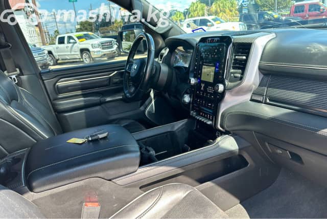 Dodge RAM IV (DS/DJ) 5.7 AT 4WD